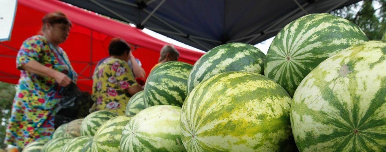 На украинских рынках арбузы стоят дороже, чем в прошлом году