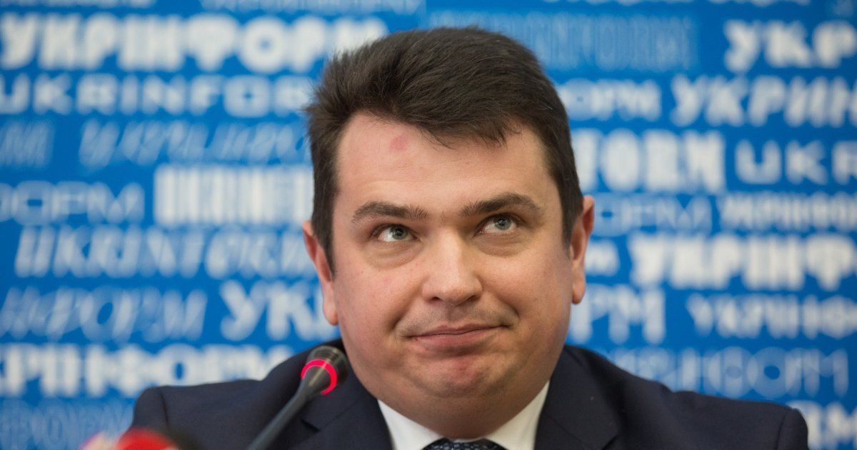 НАБУ отреагировало на обвинения Луценко в незаконном прослушивании госслужащих