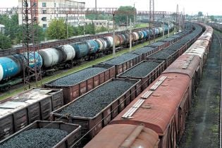 Омелян объяснил, почему железнодорожное сообщение с РФ останется