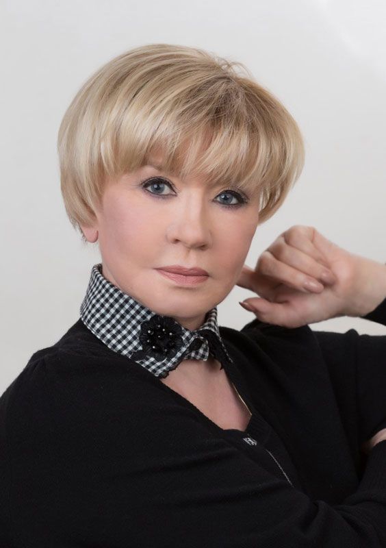 Віра Алентова
