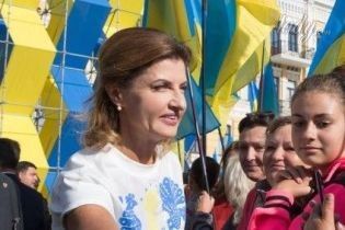 Красиво и патриотично: Марина Порошенко вышла в свет в блузке от украинского дизайнера за 685 гривен