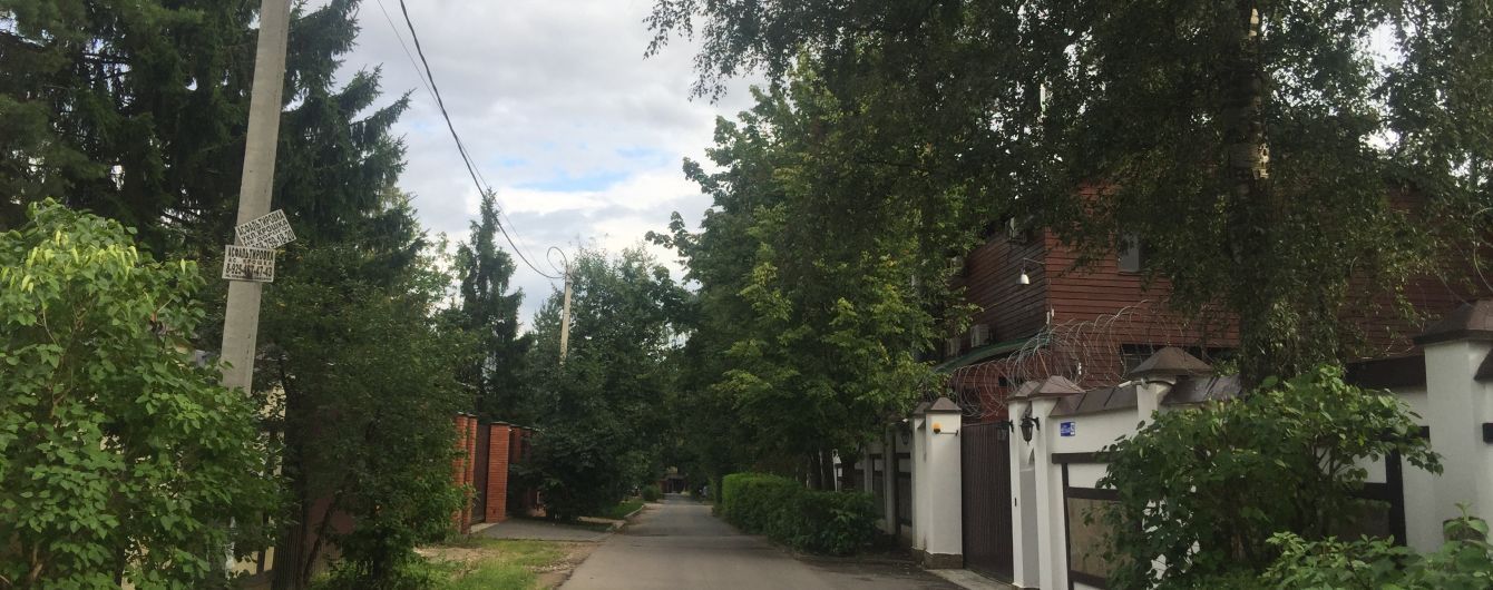 Полет над "гнездом" Януковича: ТСН показала с воздуха вероятное имение Януковича в Подмосковье