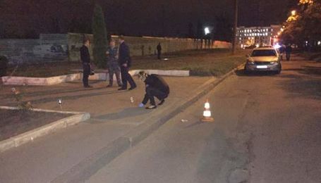 У Харкові сталася перестрілка між десятками людей, постраждалий у важкому стані