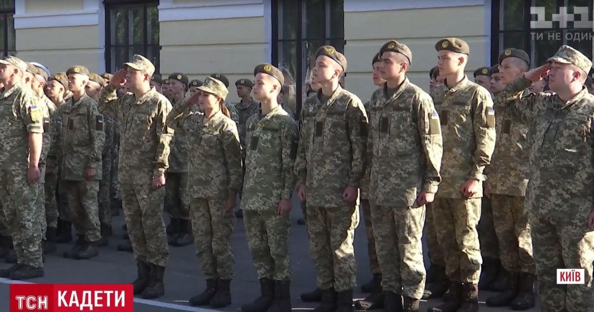 Ліцей Богуна готується до історичного першого набору дівчат