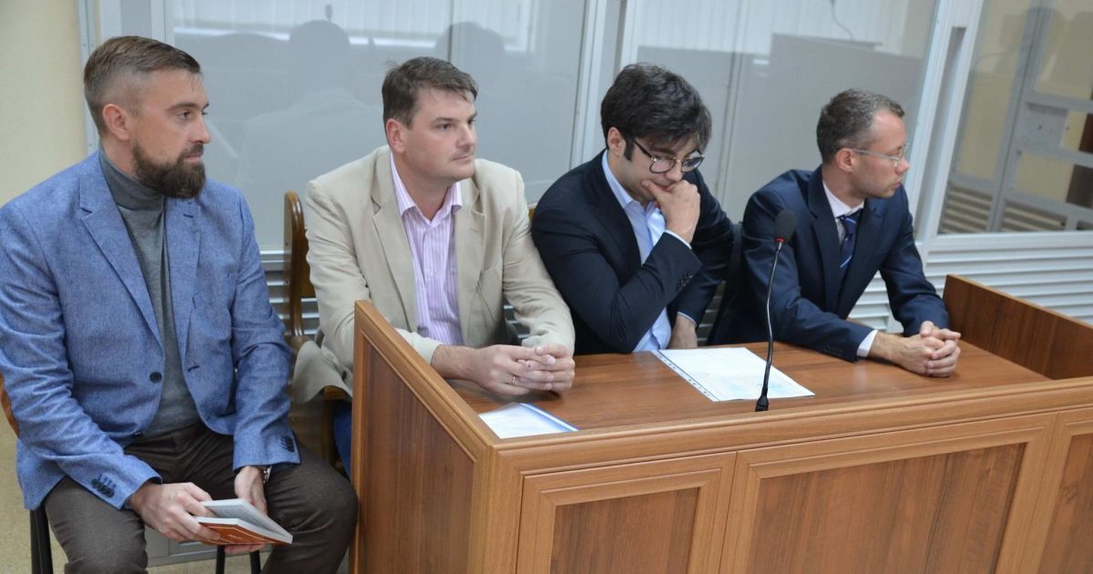 Апелляционный суд Киева оставил Шуфрича-младшего на поруках отца
