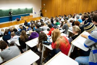 Полювання на абітурієнтів: як польські виші заманюють українських студентів
