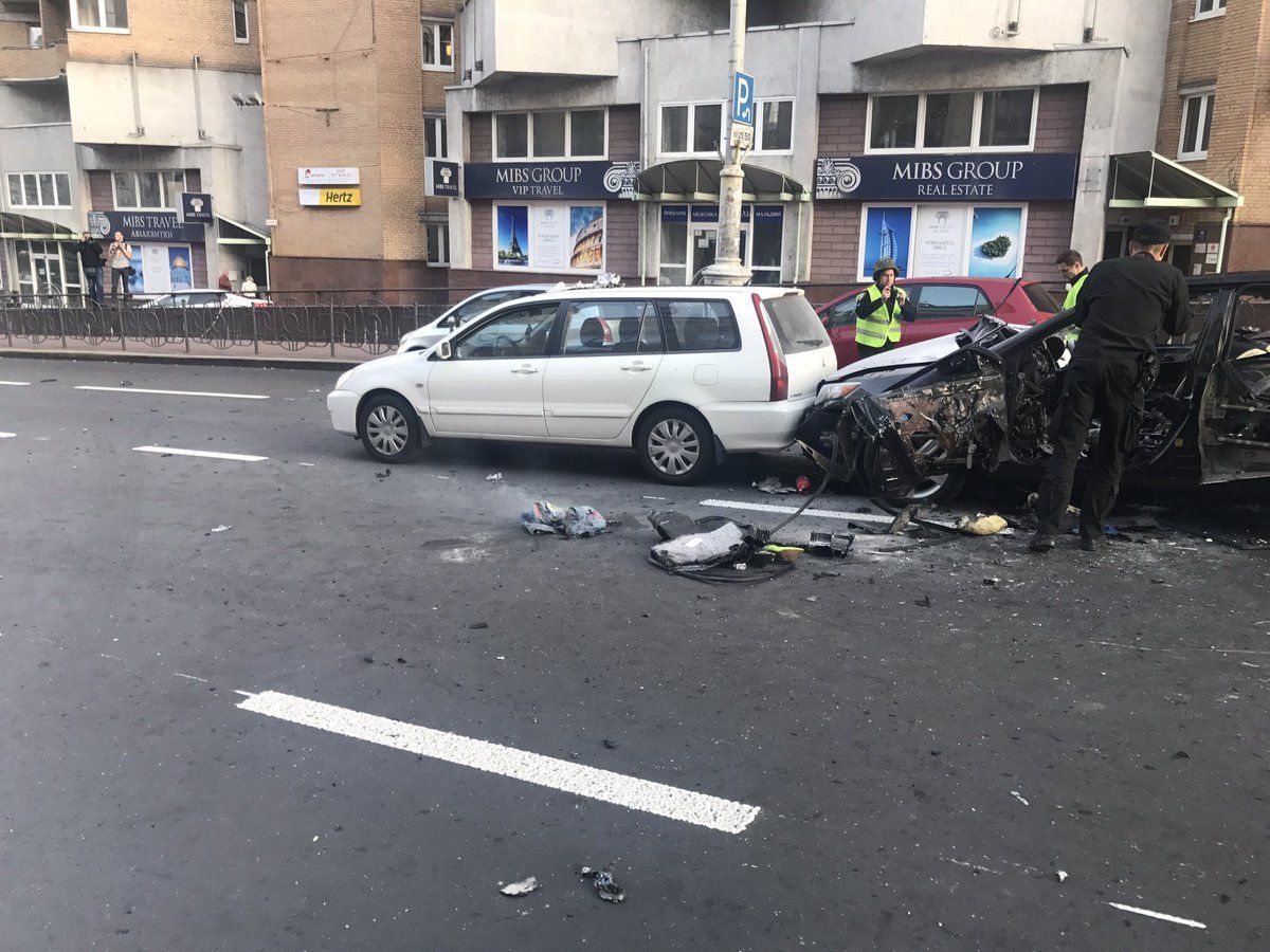 Эпицентр взрыва на Бессарабке был в салоне авто у Махаури – эксперт — Киев