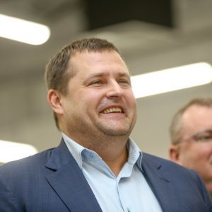 Мэр Днепра опасается покушения и попросил Авакова о личной охране