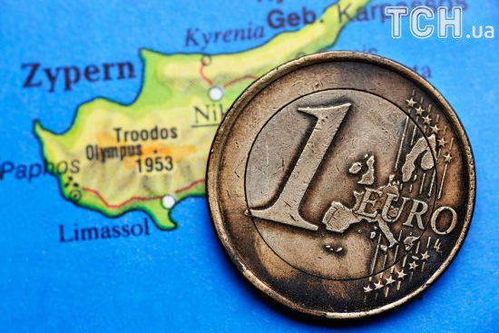 Кіпрські банки дозволили росіянам вивести заморожені санкціями гроші - ЗМІ