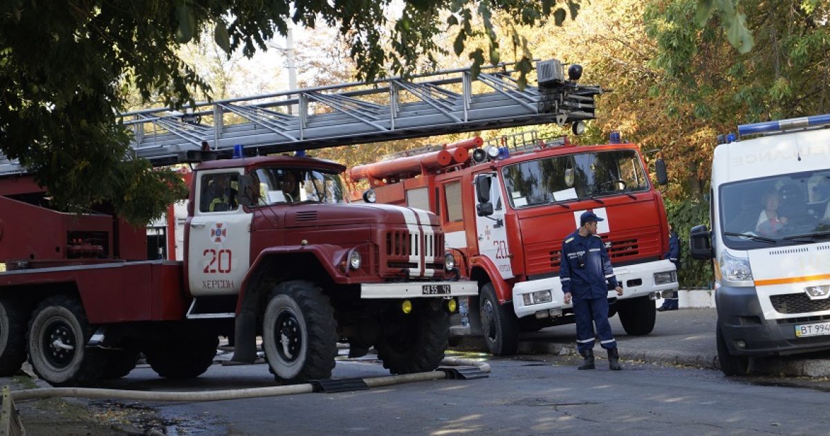 В Херсоне объявили траур по погибшим в пожаре жилого дома