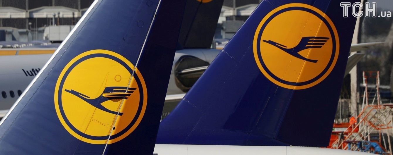 Авиакомпания Lufthansa опозорилась роликами, в которых Украину выдала за Россию