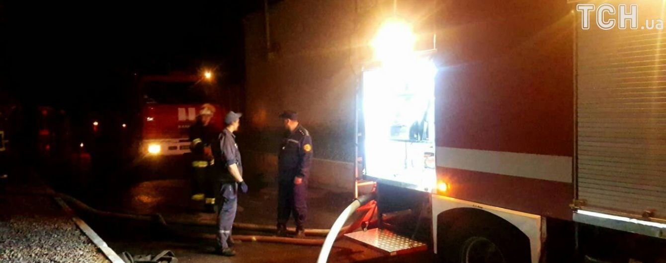 Величезна пожежа у Білій Церкві: постраждалих на фармзаводі немає, а збитки можуть сягнути мільйонів