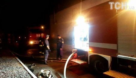 Огромный пожар в Белой Церкви: пострадавших на фармзаводе нет, а убытки могут составить миллионы