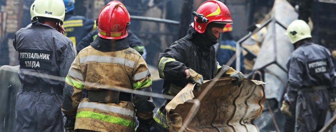 У пожежі у будинку на столичній Оболоні загинув чоловік