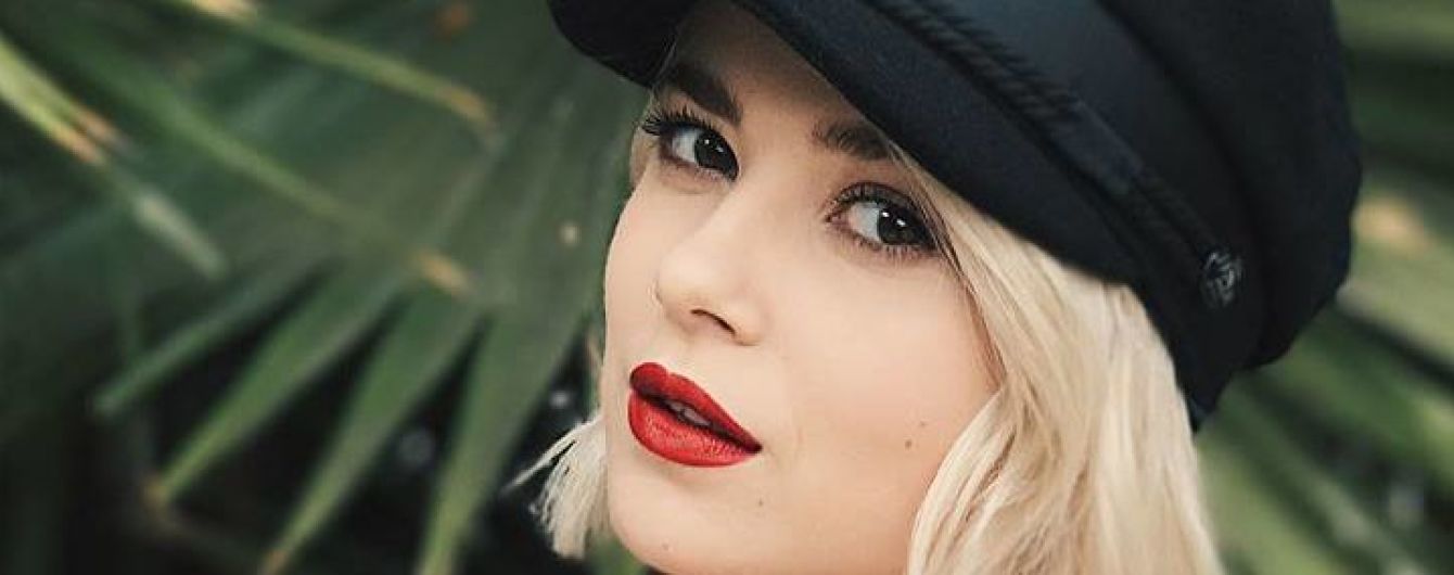 Співачка Міка Ньютон виходить заміж за американця