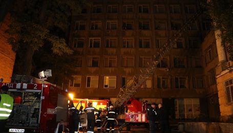 У ліфті столичного університету після пожежі знайшли труп