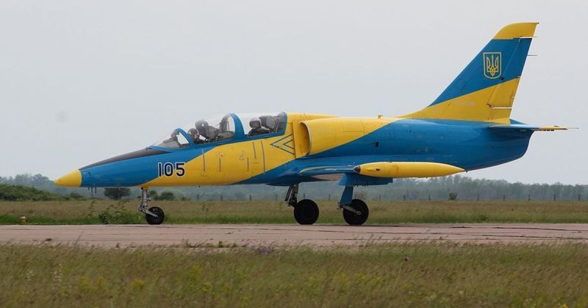 Стали известны имена погибших пилотов в авиакатастрофе в Хмельницкой области - СМИ