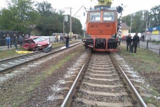 ДТП з потягом на Київщині: свідки запевняють, що шлагбаум не спрацював