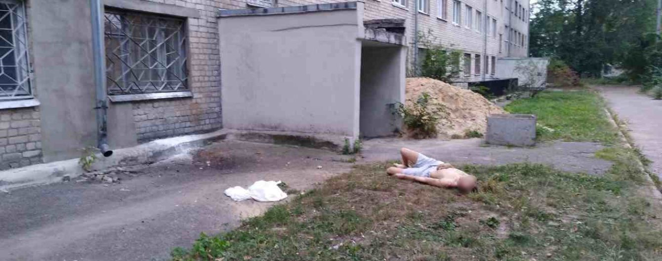 В Харькове парень покончил жизнь самоубийством, выпрыгнув с 5-го этажа