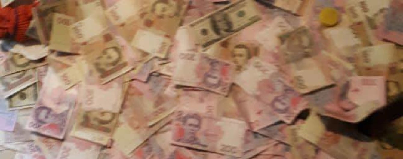 В Одессе накрыли банду, которая ограбила пассажиров рейсового микроавтобуса на Херсонщине