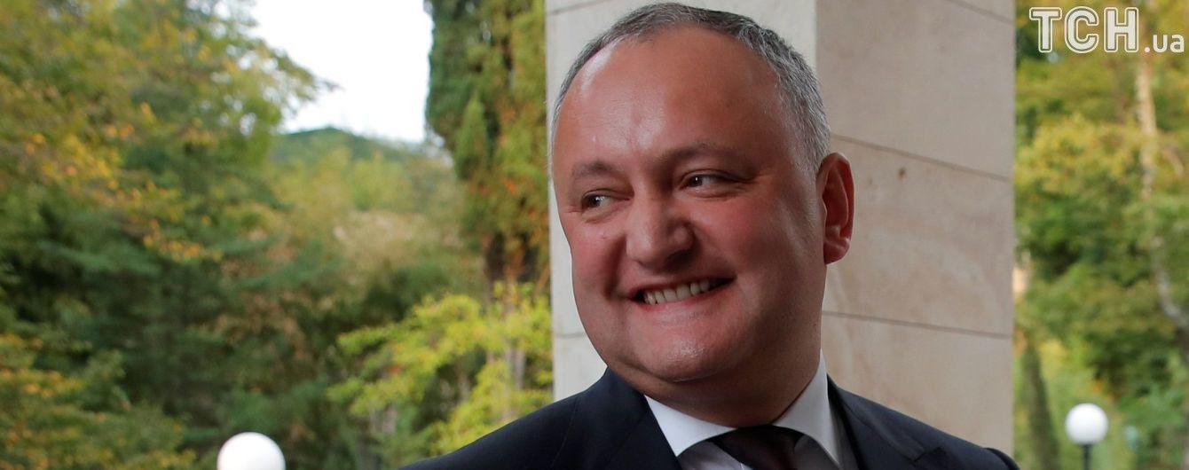 Рано чи пізно будуть відповідати: Додон погрожує опонентам після відсторонення з посади президента Молдови