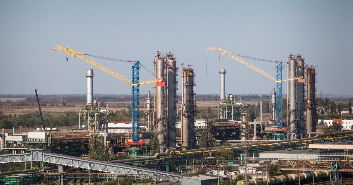 Новий керівник Одеського припортового заводу просить зменшити йому зарплатню вдесятеро