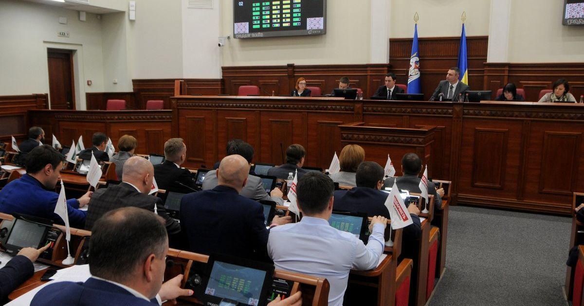 В Киеве переименовали Интернациональную площадь и назвали в честь украинского диссидента