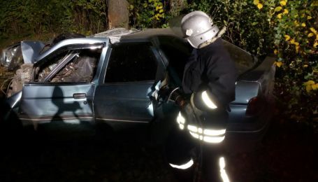 ДТП на Кировоградщине: авто пришлось резать, чтобы извлечь погибших и пострадавших