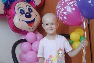 5-річна Софійка потребує вашої допомоги