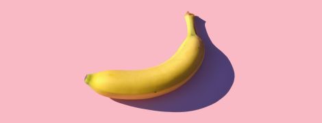 Стало известно, какие продукты опасно употреблять на работе