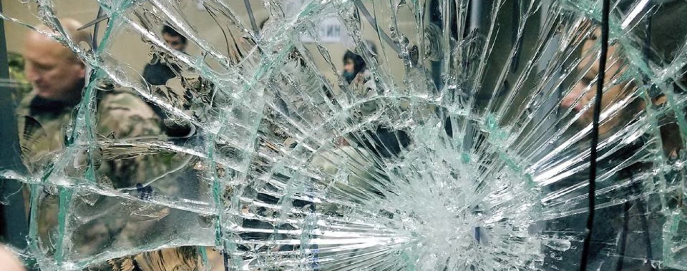 Полиция открыла уголовное производство за погром в Святошинском райсуде