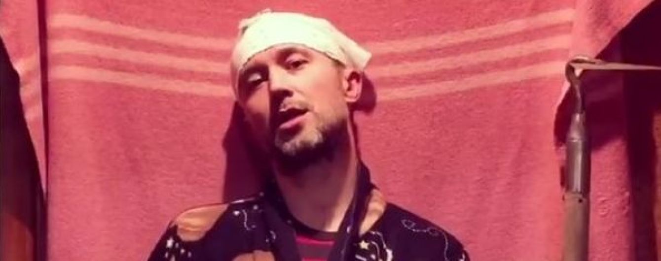 Бабкин забавно потролил новый хит "Время и Стекло": Жировая складка, ожирение, не проблема