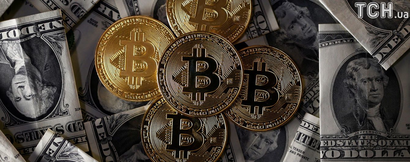 Биткоин обошел фунт и рубль за валютной капитализацией