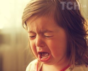 Заспокоїти плаксія: що робити, якщо дитина весь час ниє