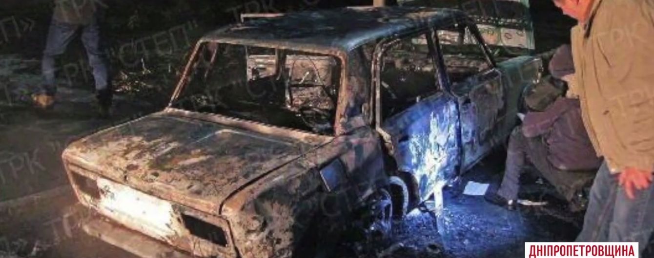 Біля Дніпра машину поліцейських розстріляли з ручного гранатомета