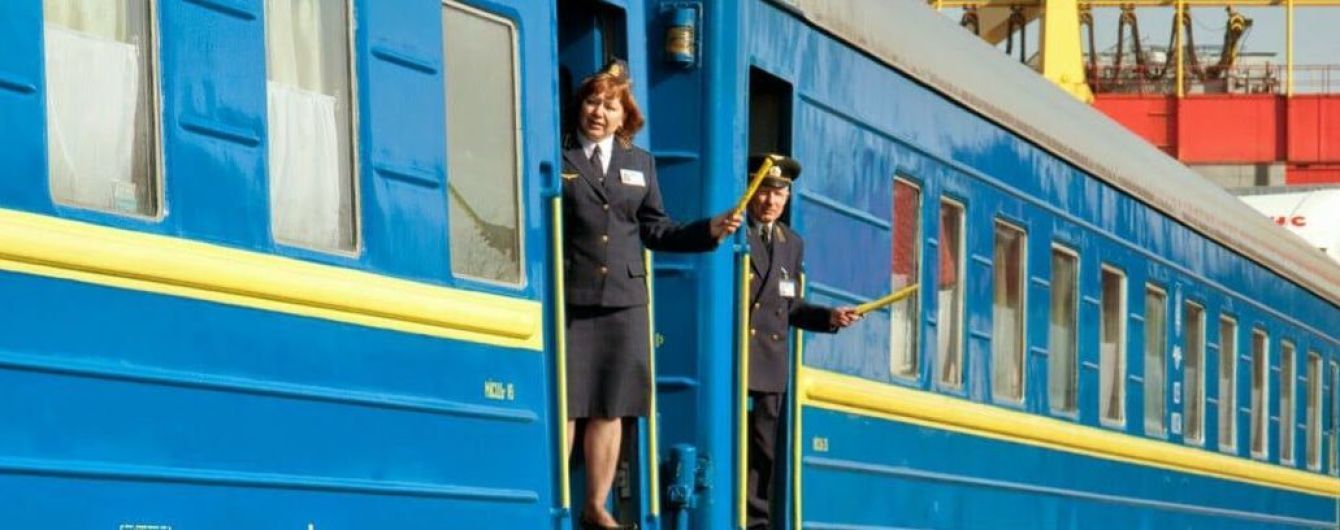 После падения полки в плацкарте травмированная пассажирка будет судиться с "Укрзализныцей"