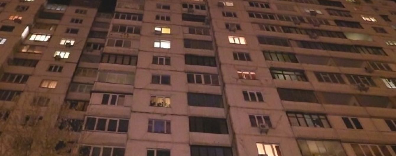 Самоубийство подростка в Киеве: мать девушки опровергла конфликт с дочерью через планшет