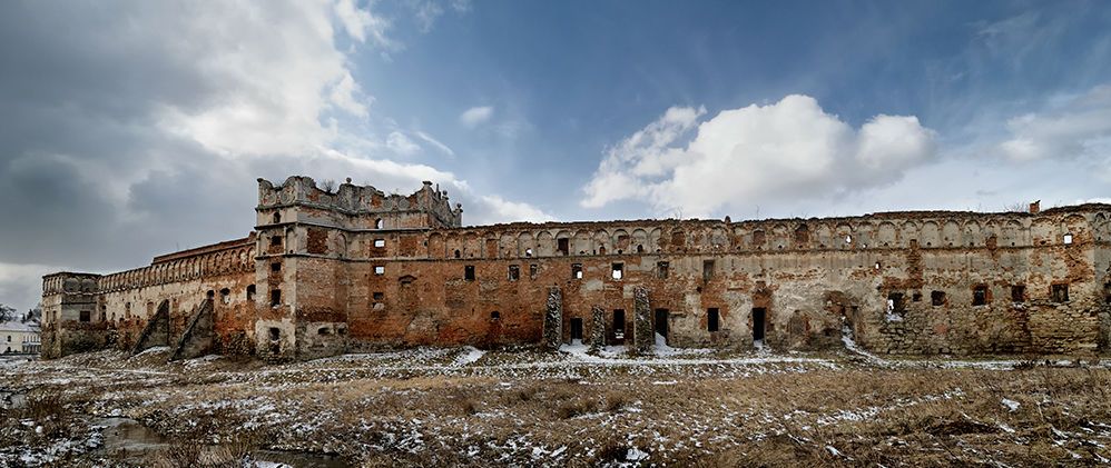Замок Острозьких, Старе Село
