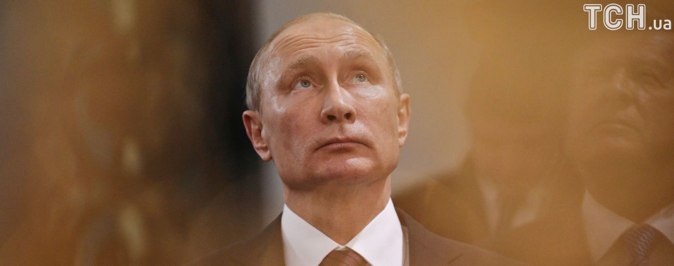 Путін не бачить відмінностей між мощами святих і тілом Леніна в мавзолеї