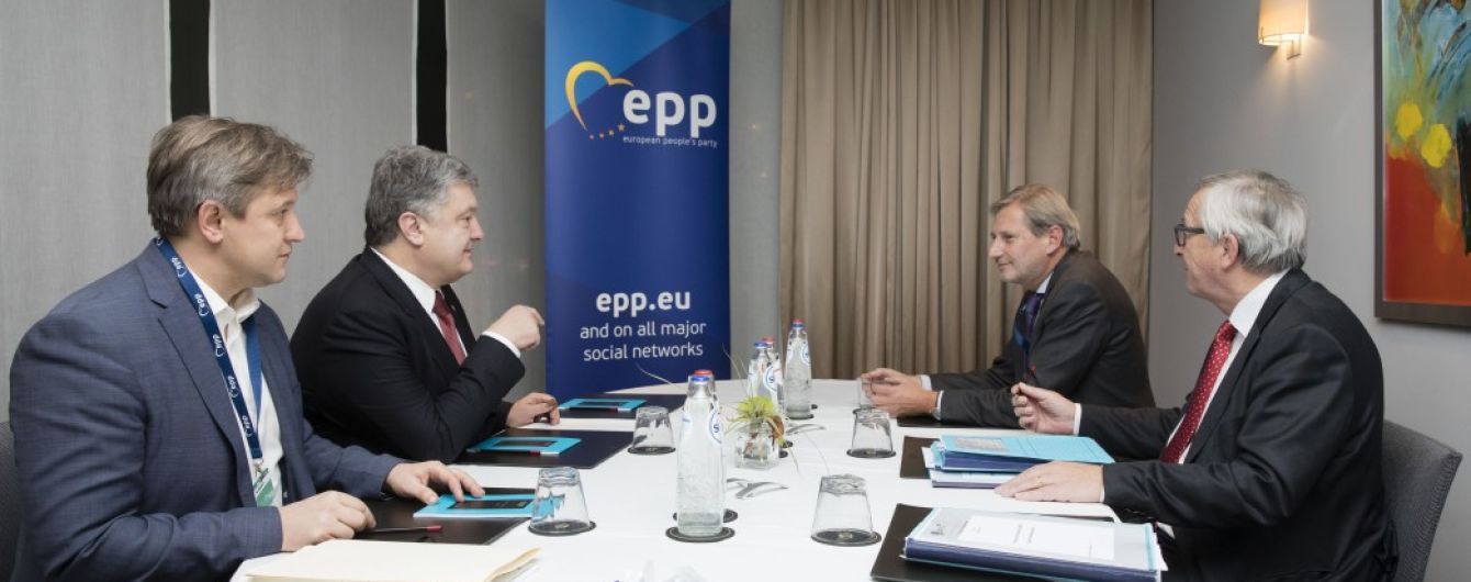 Порошенко зустрівся з Юнкером у Брюсселі: ключові теми переговорів