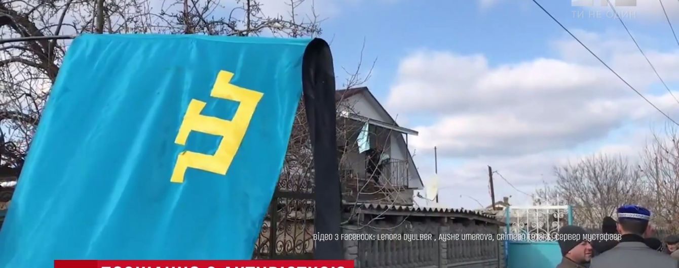 Боялись даже мертвую: на похороны Веджие Кашка в Крыму оккупанты нагнали десятки автозаков