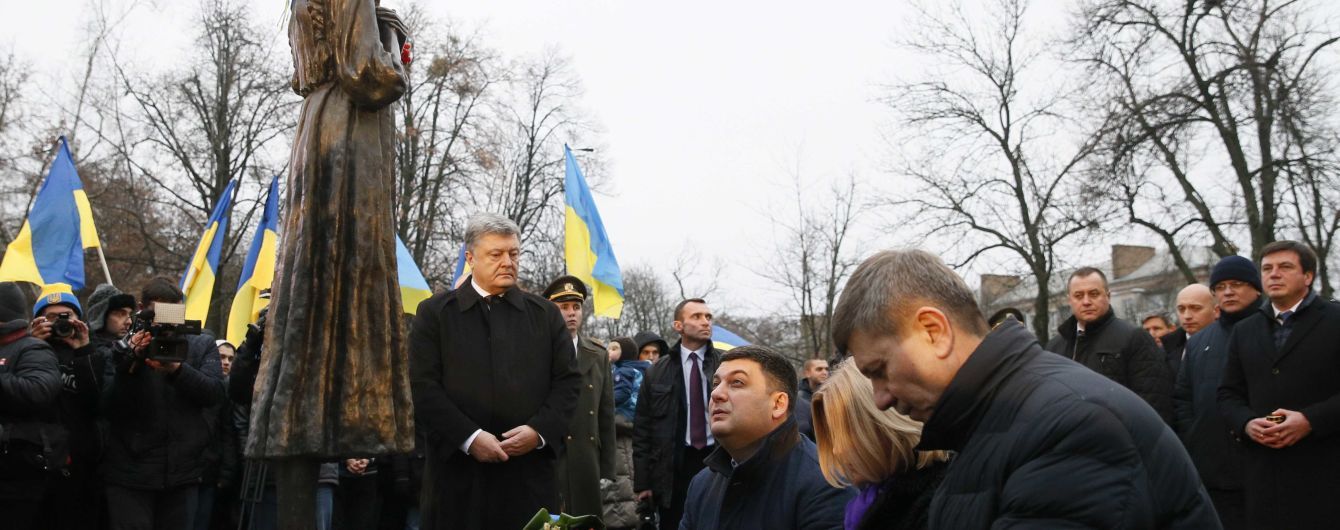 Порошенко рассказал о политической температуре, на которой может греть руки Россия