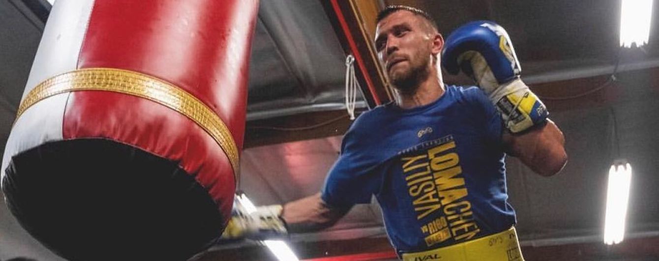 Ломаченко вирушив до Нью-Йорка на бій із "Шакалом" Рігондо