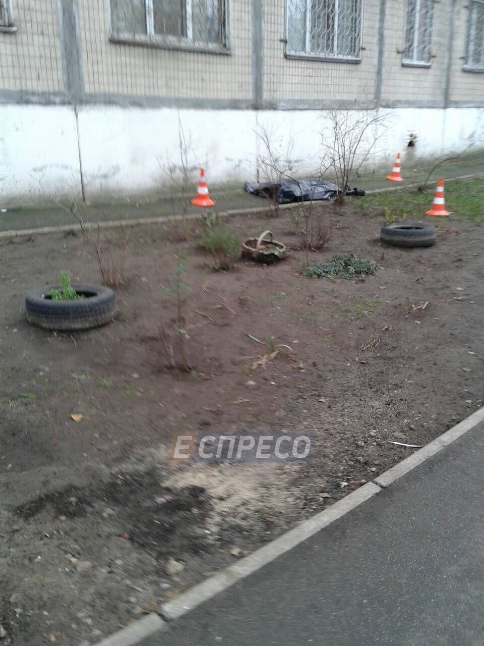 Чоловік впав з багатоповерхівки_2