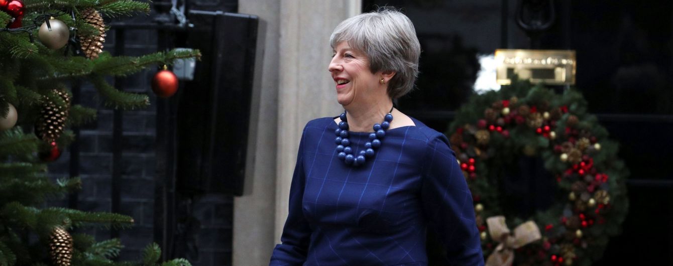 Тереза Мэй может остаться на посту премьера Британии после голосования по Brexit