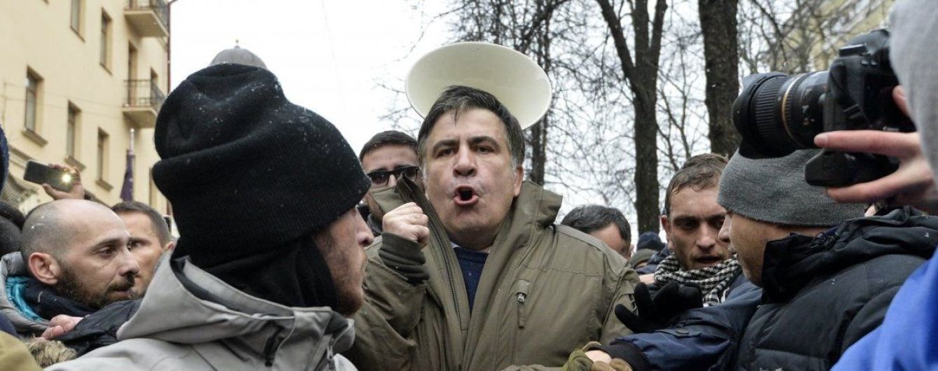 "Уникли крайніх силових дій і крові": Луценко прокоментував затримання Саакашвілі
