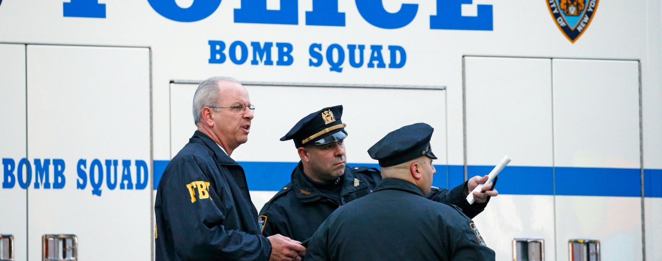 В США ФБР затримало підозрюваних у підготовці дітей до терактів