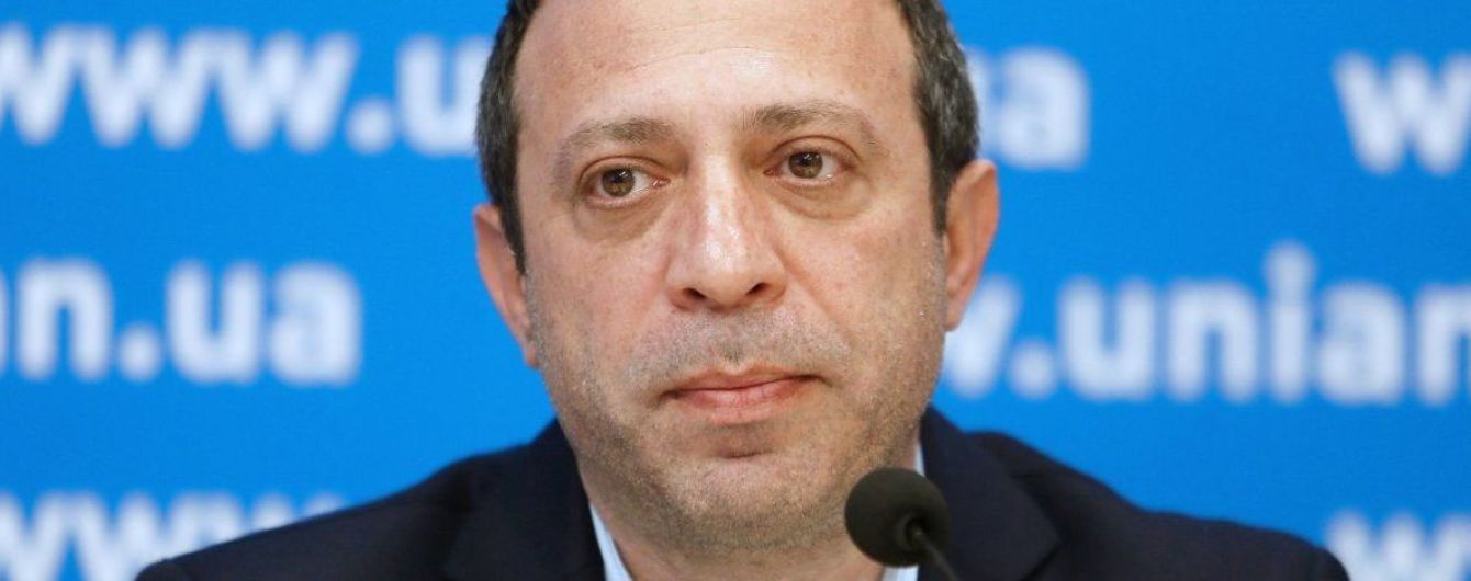 Луценко считает, что Корбан не должен быть изгоем