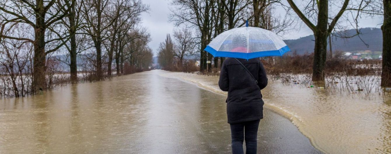 Синоптики попереджають про підйоми рівнів води на річках
