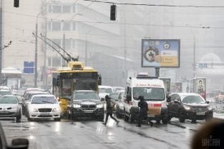 В Киеве ограничат движение по улице Елены Телиги - КГГА